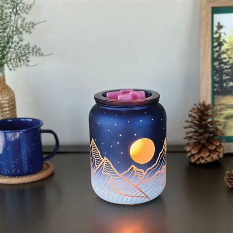 Scentsy August 2023 Warmer Scent Of The Month Mountain Sky Pink