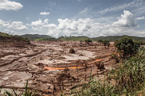 Mariana Disaster Rio Doce Affected By Mining Dam CollapseRio Doce Nach