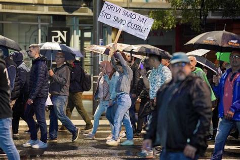 Live U Beogradu Se Tra Ila Vu I Eva Ostavka Na Prosvjedu Uba Eni