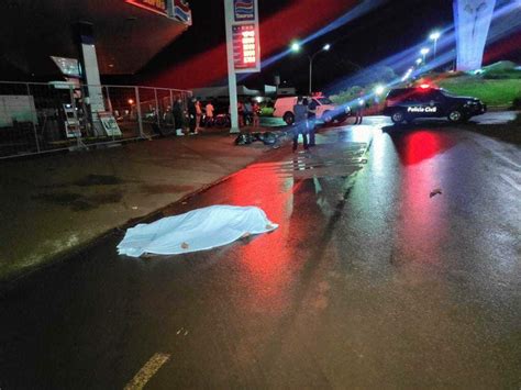 Motociclista Rampa Rotat Ria De Avenida E Morre Na Hora Interior