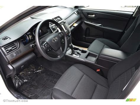 Black Interior 2016 Toyota Camry LE Photo #107613916 | GTCarLot.com