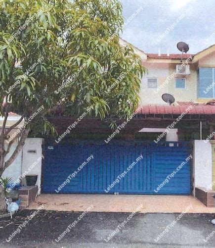 Auction 2 Storey Terrace House In Ipoh Perak For RM300000