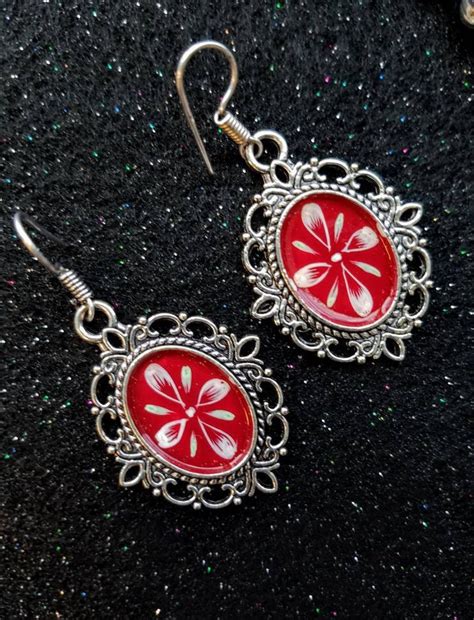 Hand Painted Enamel Necklace Set Hand Painted Necklace Set Red Floral