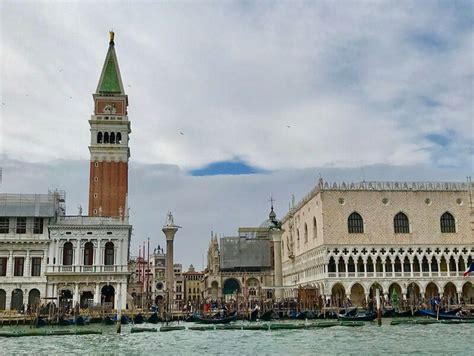 The Doge's Palace History: A Gothic Architectural Masterpiece