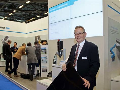 Hennecke Enjoys Successful JEC World 2016 Composites In Manufacturing