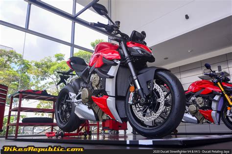 Chia Sẻ Hơn 80 Ducati Streetfighter V2 Hot Nhất Mới Cập Nhật