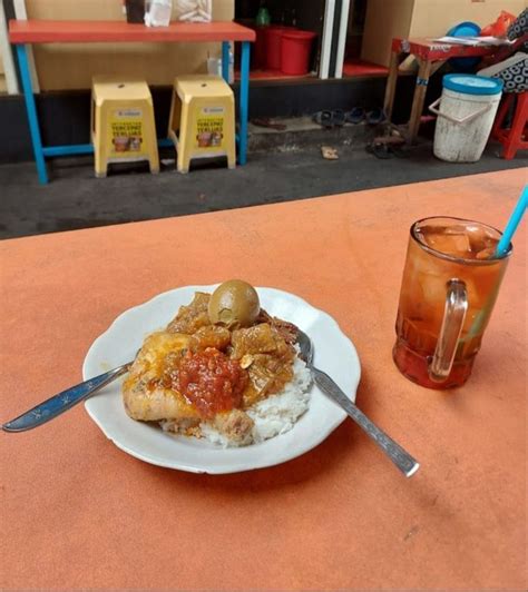 Gudeg Stasiun Gondangria Review William Wilz Di Restoran Gudeg Jogja