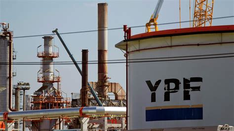 Cien Años De Ypf La Petrolera Argentina Que Marcó La Historia 0306