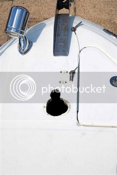 260 Sundancer Windlass Installation 2003 Model Club Sea Ray