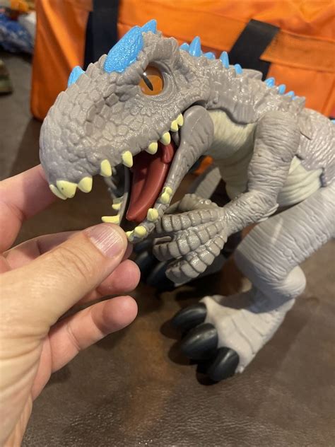 Imaginext Jurassic World Thrashing Indominus Rex Dinosa