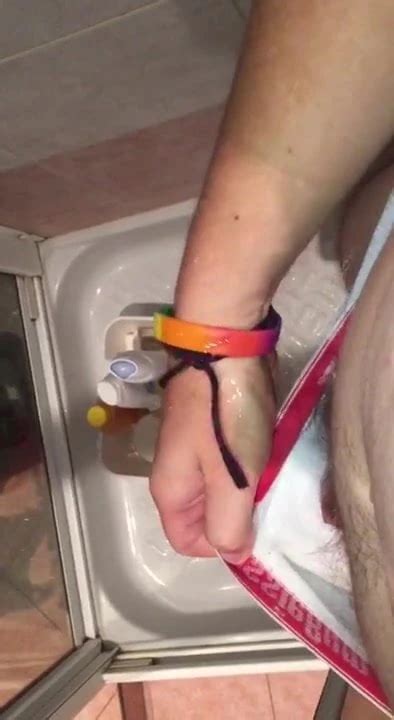 Pisciando Nella Doccia Gay Amateur Amateur Porn XHamster