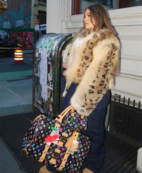 pin    nari fashion inspo latest fashion trends classy