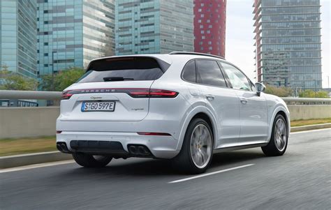 Krachtpatser met een stekker: de nieuwe Porsche Cayenne E-Hybrid