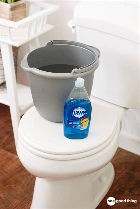 4 Easy And Effective Ways To Unclog A Toilet | Toilet, Clogged toilet ...