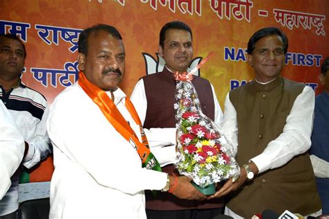 Palghar Lok Sabha Bypoll Turns Prestige Battle For Bjp Shiv Sena