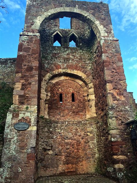 Local Travel and Property Guide for Exeter Road, Crediton 20