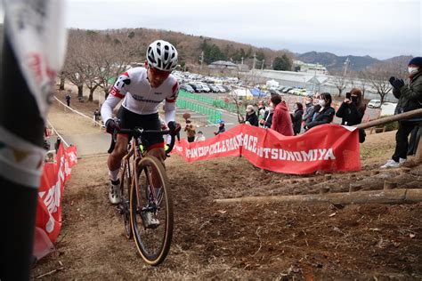 三段坂で先頭に出る沢田時（チームブリヂストンサイクリング） Cyclowired