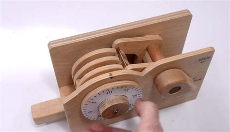 A DIY Wooden Combination Lock Is Rad But Maybe Not Secure | Wooden diy ...