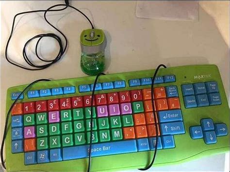 FreelyWheely: Kids computer keyboard and mouse