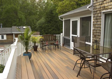 Réaliser une terrasse en caillebotis