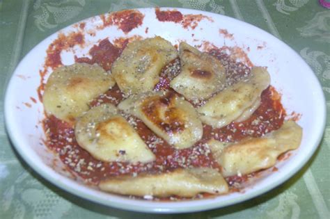 Tomato And Mozzarella Ravioli at Norma Shanks blog