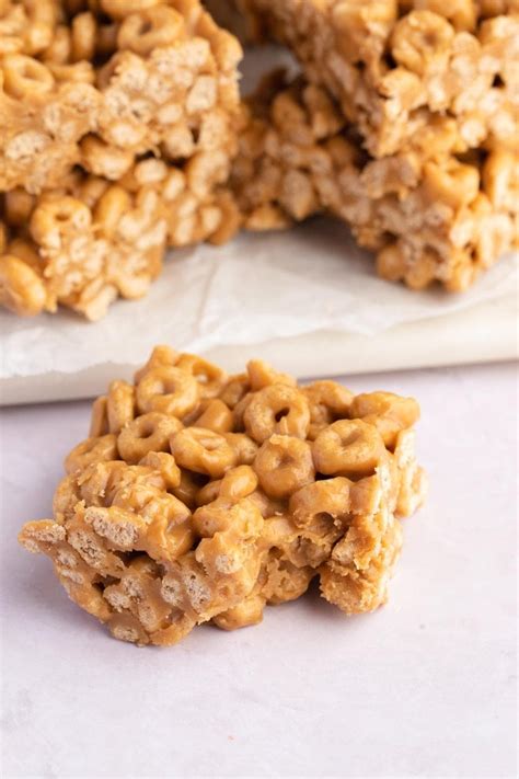 Peanut Butter Cheerio Bars Easy Recipe Insanely Good