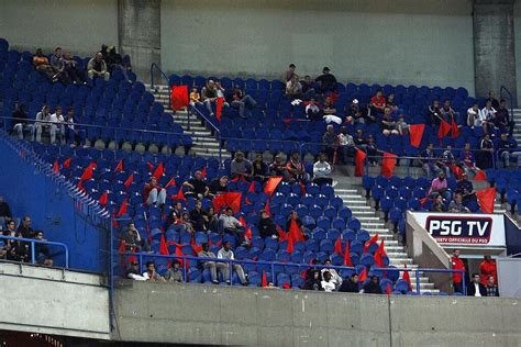 Foot Psg Psg Om Les Supporters Parisiens Veulent Un Boycott Foot