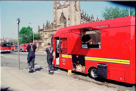 Unseen pictures of the aftermath of the Manchester IRA bomb - Manchester Evening News