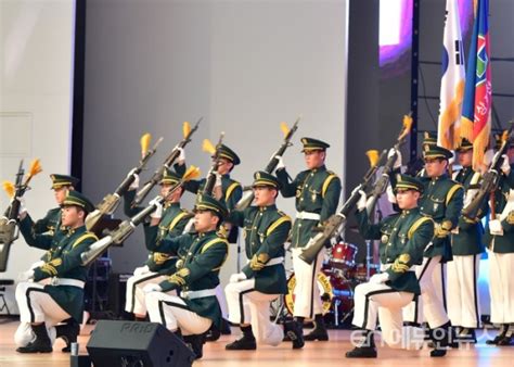 수원시 호국보훈의 달 맞아 나라사랑 음악회 개최