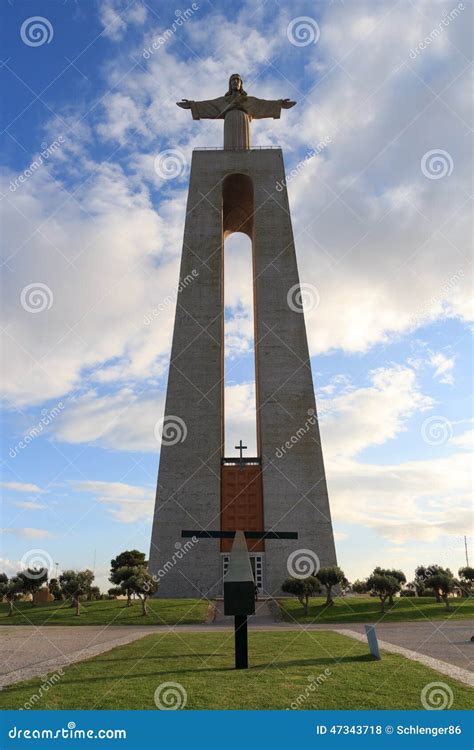 Christ the King Statue, Lisbon Stock Photo - Image of lisbon, famous ...