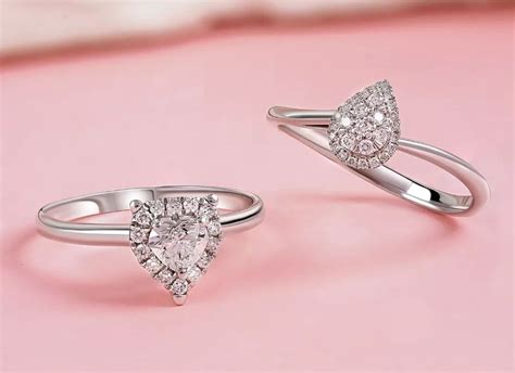 Tampil Staylish Dengan Cincin Berlian Pear Cut Model Terbaru Semar