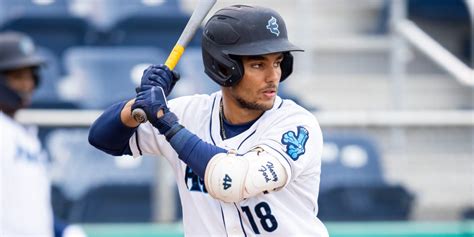 Harry Ford Hits First Homer For Everett Aquasox