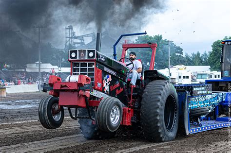 Iowa State Fair Truck And Tractor Pull Avie Margit