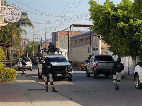 Atacan A Pareja De Policías Cuando Dormían En Casa En Tarimoro La Mujer Murió Y El Hombre Está