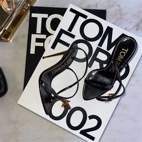 Tom Ford Shoes New Tom Ford Laminated Nappa Padlock Pointy Naked