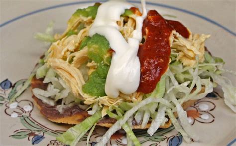 Tostadas Del Mercado La Acocota Son El Crujiente Sabor De Puebla