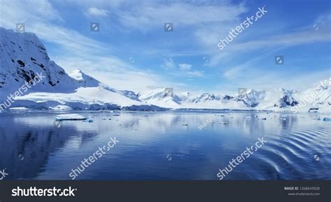 206,517 Ice icebergs Images, Stock Photos & Vectors | Shutterstock