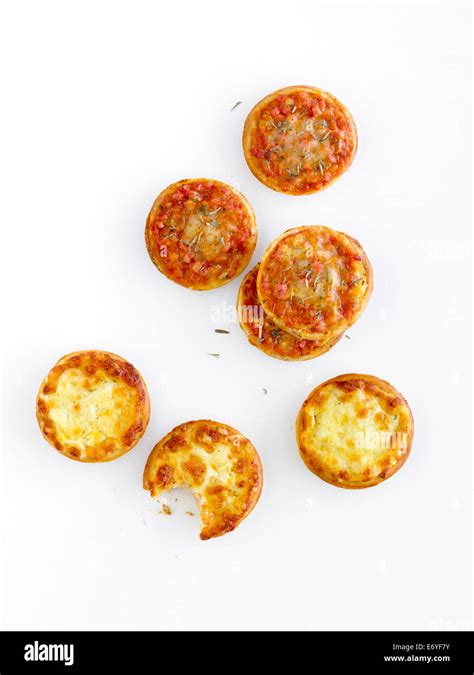 Sun Dried Tomato Mini Pizzas Stock Photo Alamy