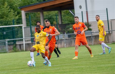 Photos Le Sarreguemines FC et l US Forbach ne se départagent pas les