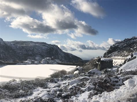 Reabertas estradas de acesso ao maciço central da Serra da Estrela