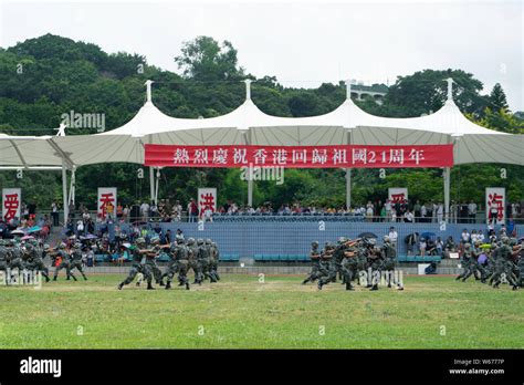 Soldiers Of Pla Peoples Liberation Army Hong Kong Garrison Preform