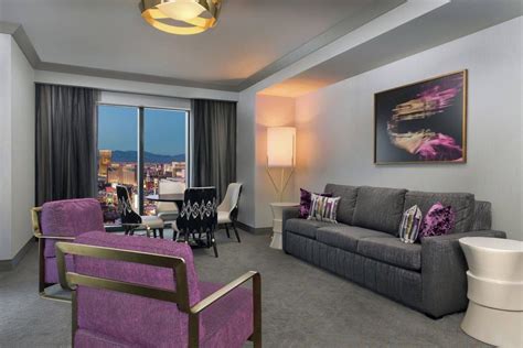 8 Best Hotels With Balconies On Las Vegas Strip Updated 2023 Trip101