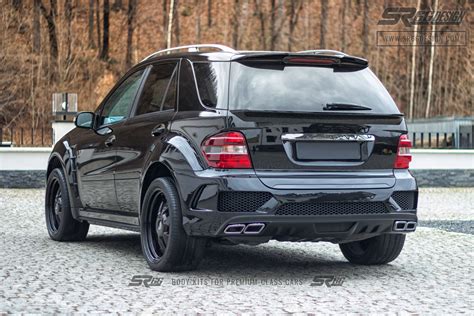 Mercedes Benz ML W164 With SR66 Wide Body Kit SR66 Design