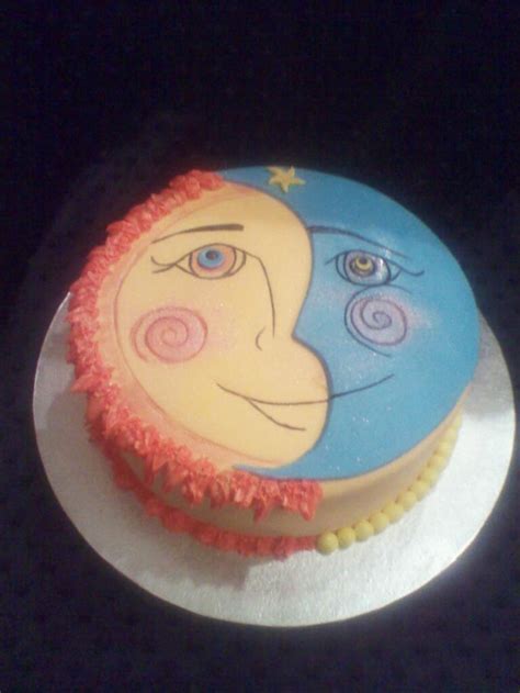 Sun and moon cake :) | Moon cake, Cake, Sun cake