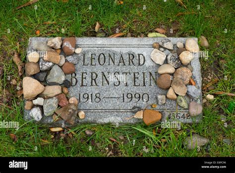 Leonard Bernstein grave Green-Wood Cemetery Stock Photo, Royalty Free ...