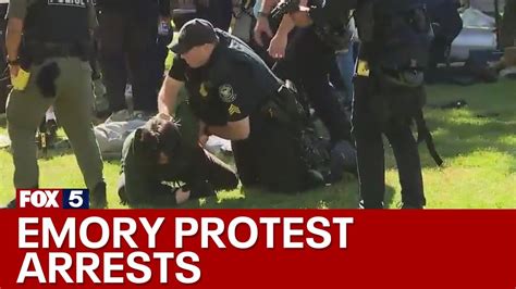 Police Protesters Clash At Emory University Fox 5 News Youtube