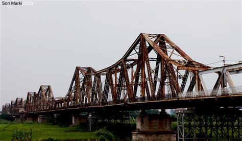 Long Bien Bridge - Hanoi Travel Guide