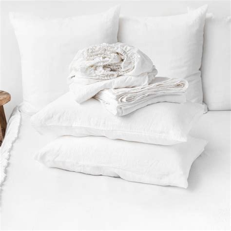 Best white bed sheets 2024: tested by experts | Homes & Gardens