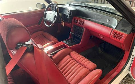 1991 Mustang Conv interior | Barn Finds