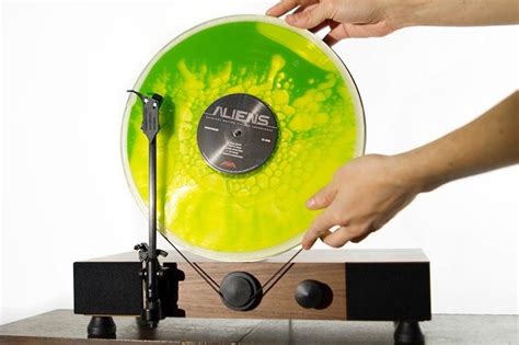 Liquid-Filled Vinyl Records Make Trippy Art, Music | The Creators ...